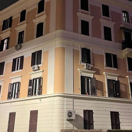 Alloggio Incantevole In Trastevere Rome Exterior photo